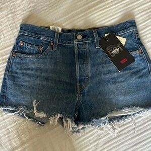 Women’s Levi shorts